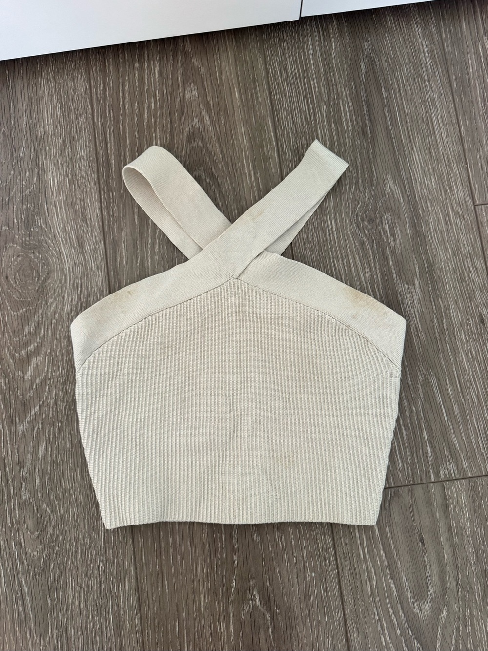 Babaton Cream Cross-Back Ribbed Crop Top